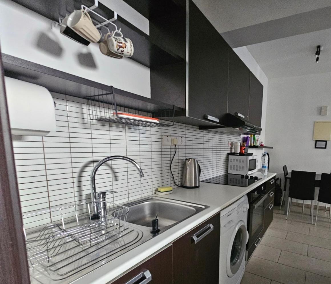 Nina Court Residence - University Of Cyprus - Aglantzia 외부 사진